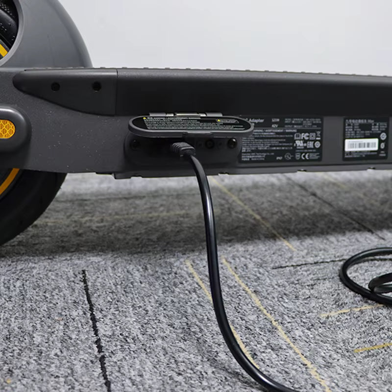 Ninebot Max G30 Charging