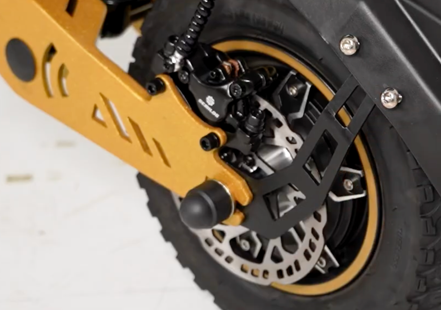 Hydraulic Disc Brakes - iENYRID ES70