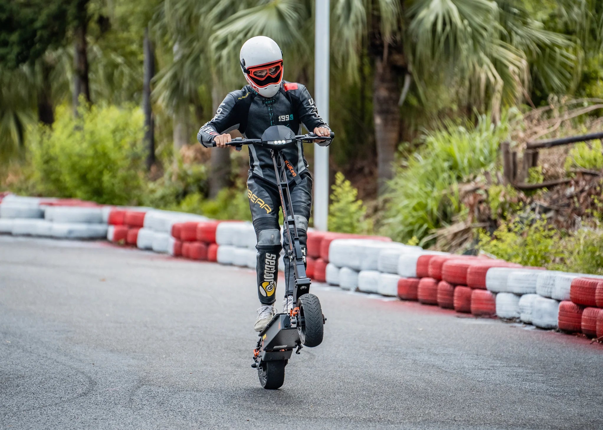 KuKirin G4 Wheelie